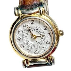 Vintage Fossil Analog Quartz Womens Watch PC-9660 New Battery Working